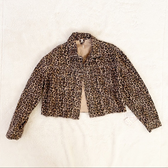 Free People Cheetah Printed Cropped Denim Jacket - Picture 5 of 8